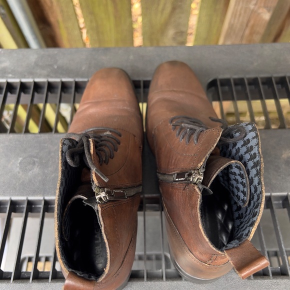 Karl Lagerfeld Lace-Up Chukka Brown Leather Boots sz10.5 - Picture 9 of 11